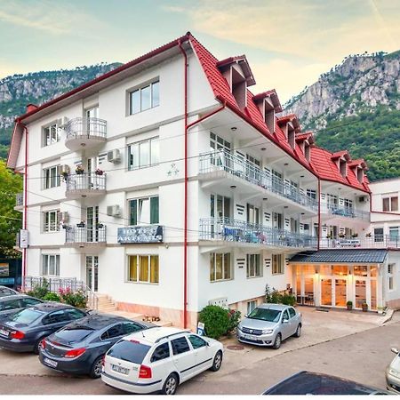 Artemis Hotel Băile Herculane Exterior foto